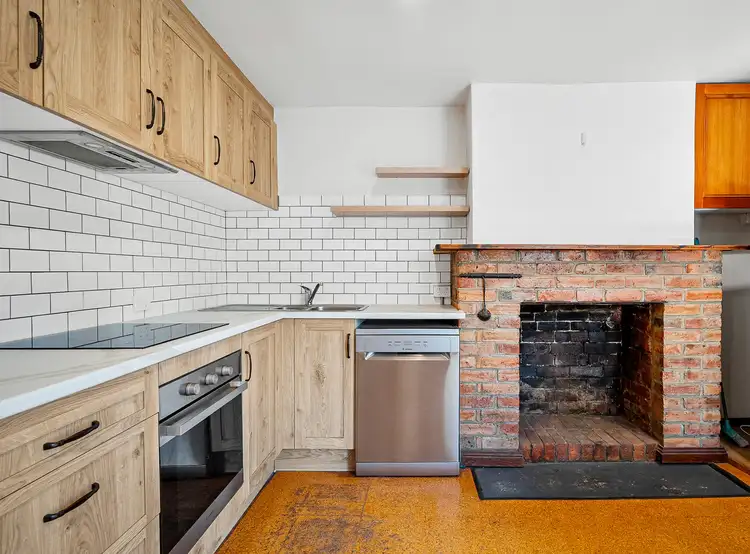 Sixth view of Homely house listing, 1/72 Warwick Street, Hobart TAS 7000