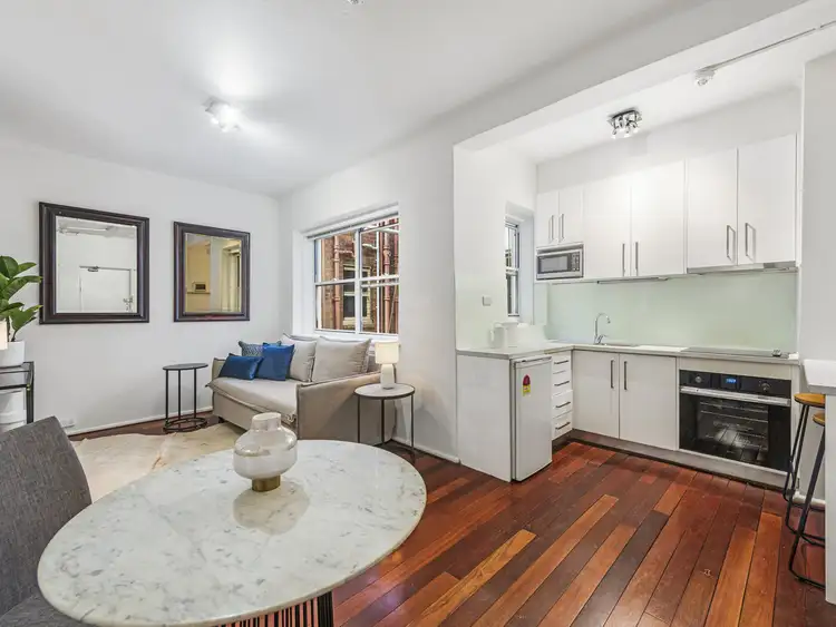 3 Ward Avenue