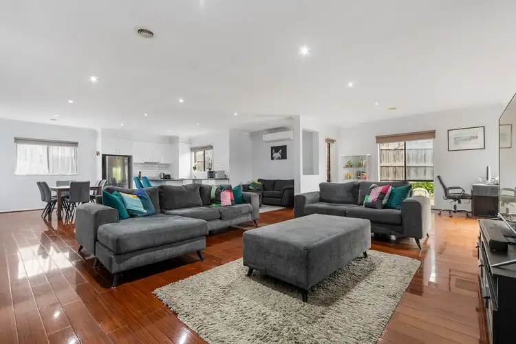 1/5 Serra Close, Langwarrin VIC 3910