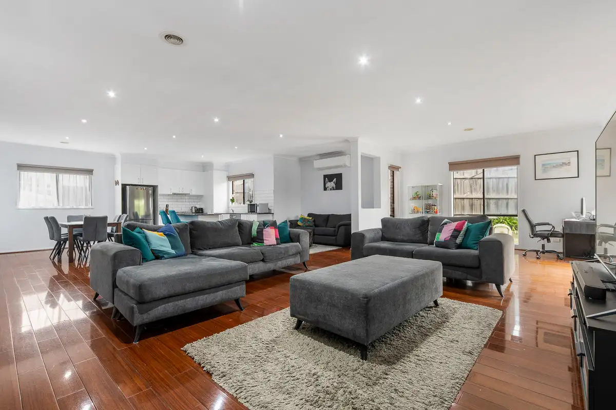 Main view of Homely house listing, 1/5 Serra Close, Langwarrin VIC 3910