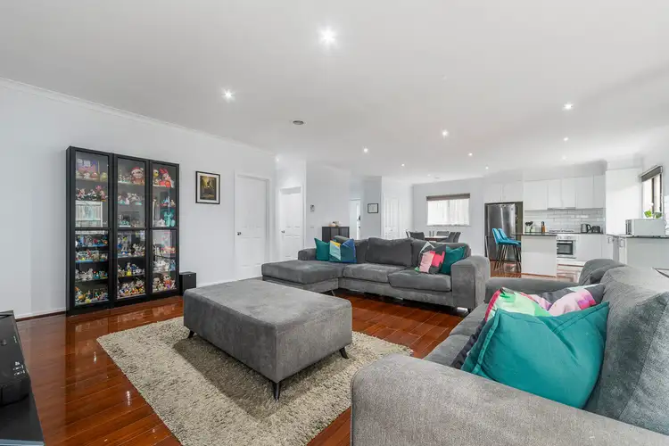 Second view of Homely house listing, 1/5 Serra Close, Langwarrin VIC 3910