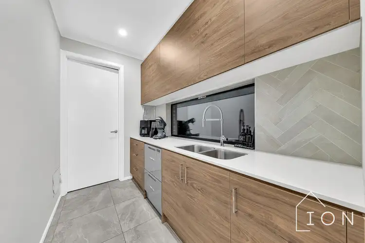 Fifth view of Homely house listing, 39 Encore Boulevard, Cranbourne South VIC 3977