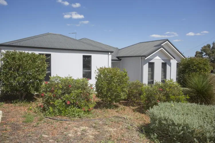 1/4 Hurd Road, Bullsbrook WA 6084