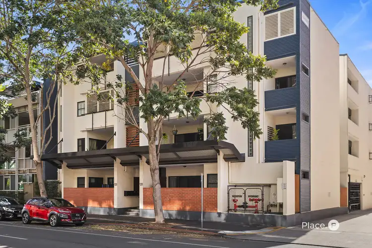 12/120 Commercial Road, Teneriffe QLD 4005