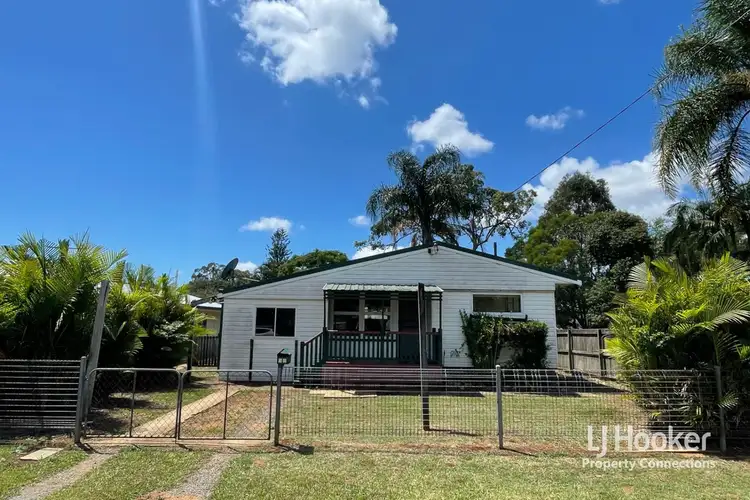 12 Andrew Street, Kallangur QLD 4503