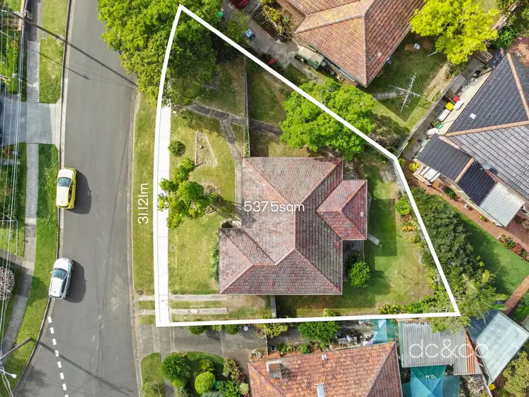 4 Churchill Crescent