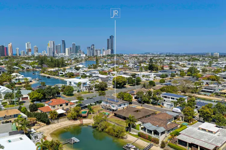 1 Mexicali Court, Broadbeach Waters QLD 4218