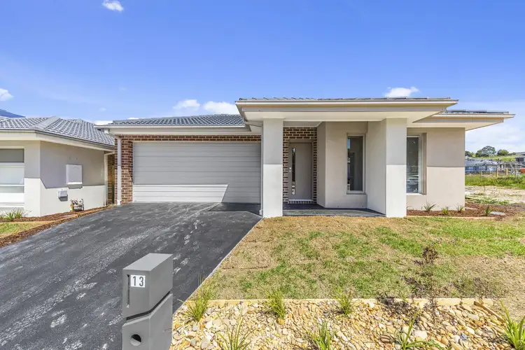 13 Chesney Rise, Officer VIC 3809