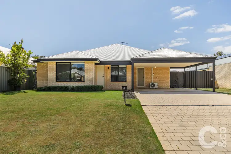 4 Winchester Court, Wellard WA 6170