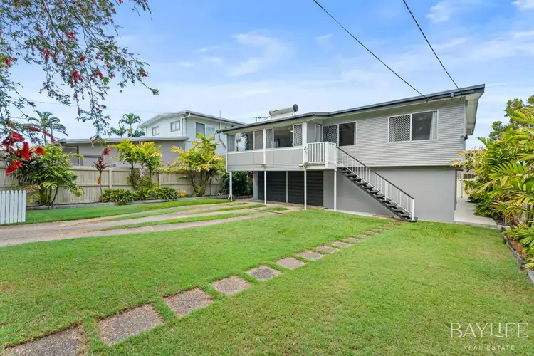 11 Pikett Street, Clontarf QLD 4019