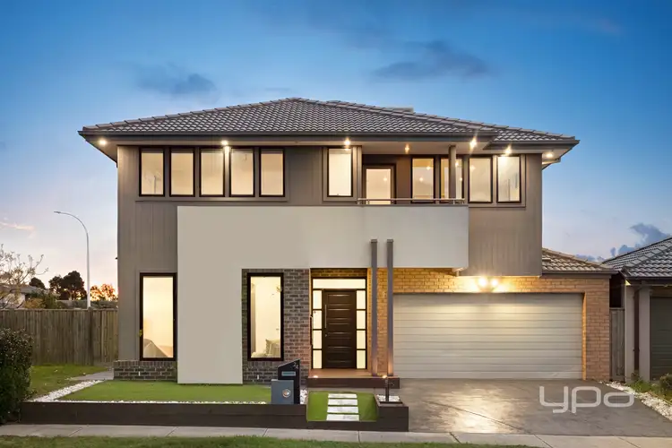 24 Hidcote Road Point Cook