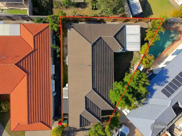 1/15 Gemma Glade, Labrador QLD 4215