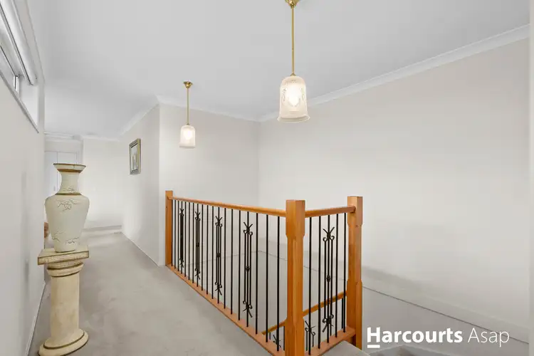 Fifth view of Homely house listing, 2 Flemington Rise, Officer VIC 3809