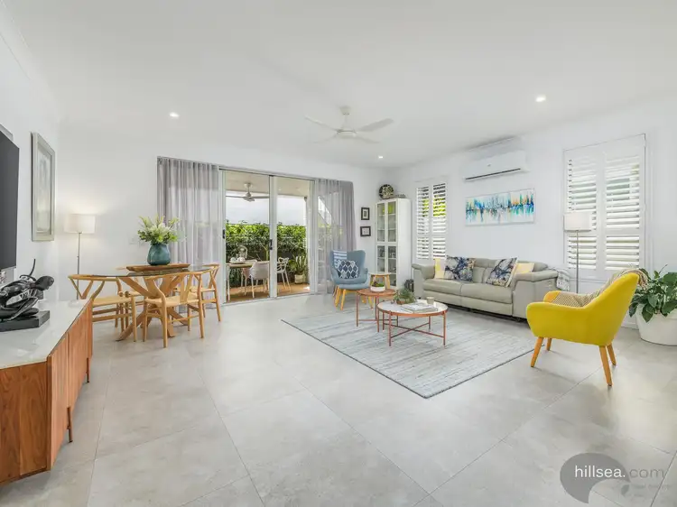 2/9 Sapphire Street, Hollywell QLD 4216