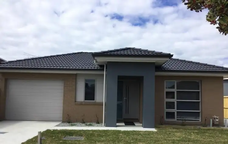 1/12 Roma Street, Bell Park VIC 3215