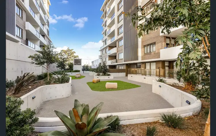 B104/12 Carson Lane, St Marys NSW 2760