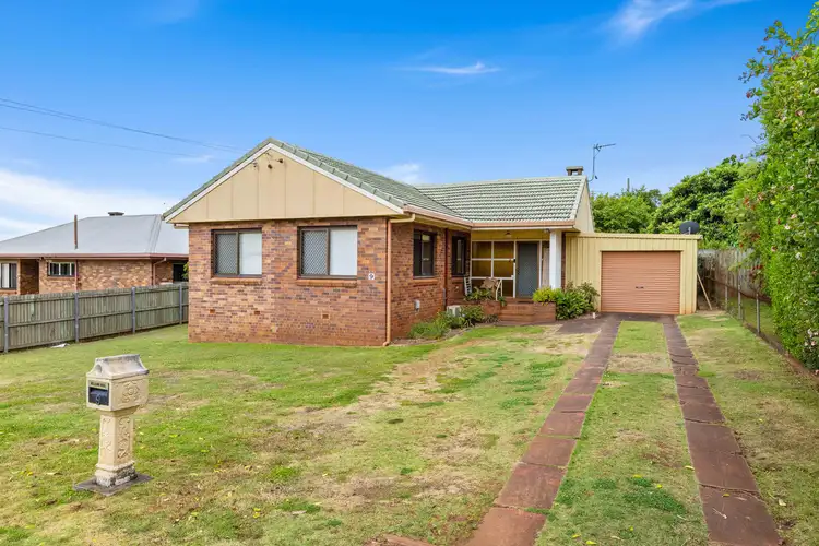 9 Murray Street, North Toowoomba QLD 4350