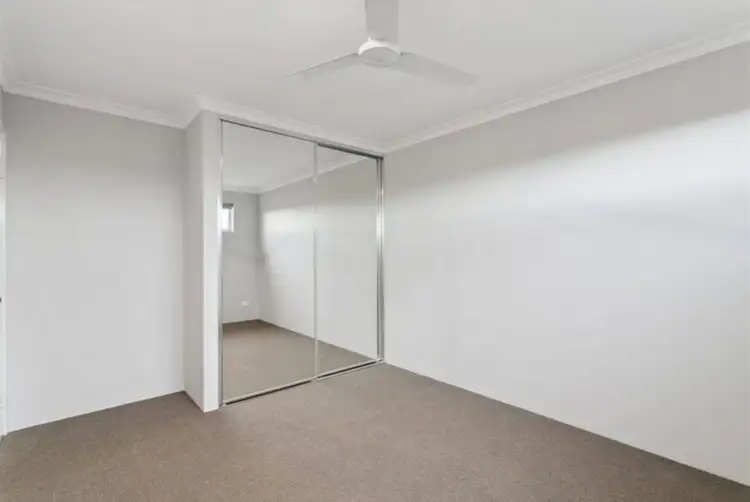 Fifth view of Homely villa listing, 25b Bluevale Way, Yanchep WA 6035