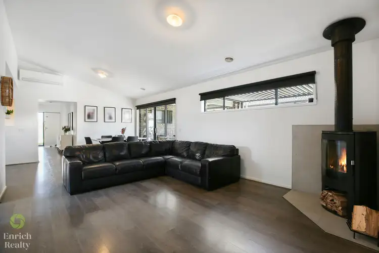 Fifth view of Homely house listing, 3 Carisbrooke Drive, Warragul VIC 3820