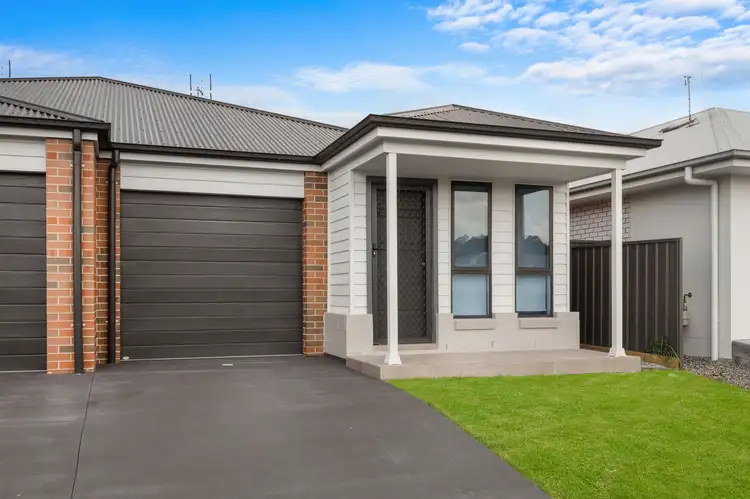 Second view of Homely semi-detached listing, 1/18 Getty Street, Thornton NSW 2322