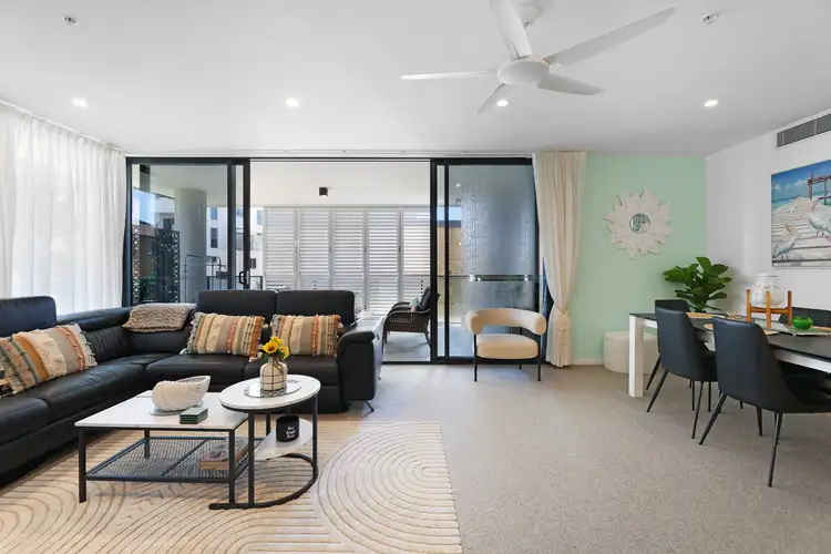 Fifth view of Homely unit listing, 8/72 the Esplanade, Burleigh Heads QLD 4220