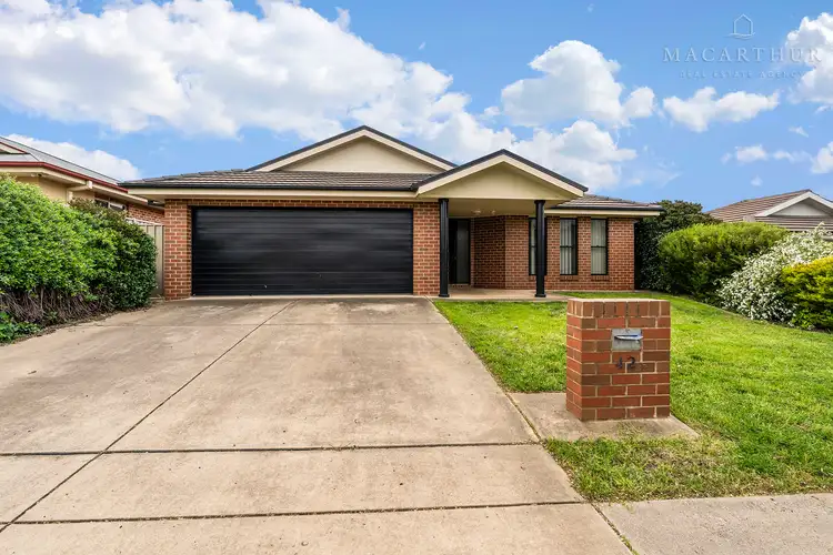 42 Barrima Drive, Glenfield Park NSW 2650
