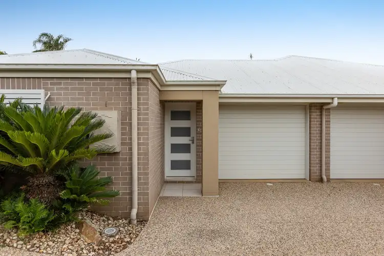 Main view of Homely unit listing, 2/7 Wapiti Street, Kearneys Spring QLD 4350