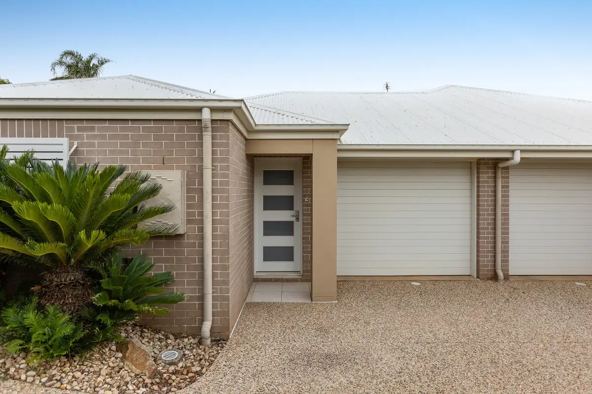 Main view of Homely unit listing, 2/7 Wapiti Street, Kearneys Spring QLD 4350