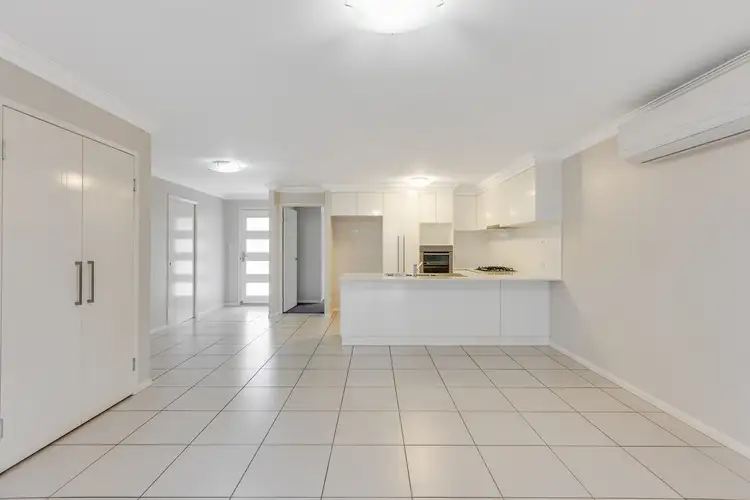 Third view of Homely unit listing, 2/7 Wapiti Street, Kearneys Spring QLD 4350