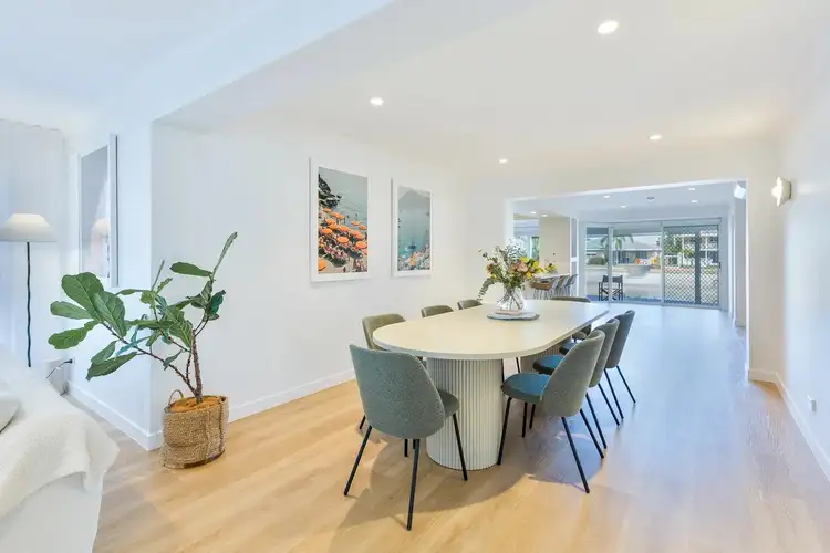 30 Barracuda Court, Palm Beach QLD 4221