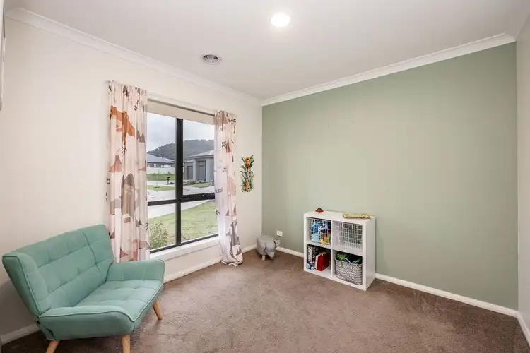 Fourth view of Homely house listing, 21 Isdell Place, Wodonga VIC 3690