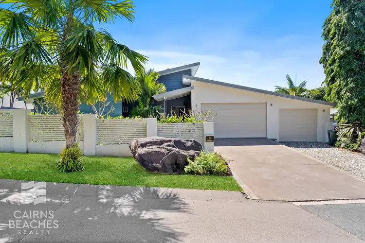 11 Savaii Close, Palm Cove QLD 4879