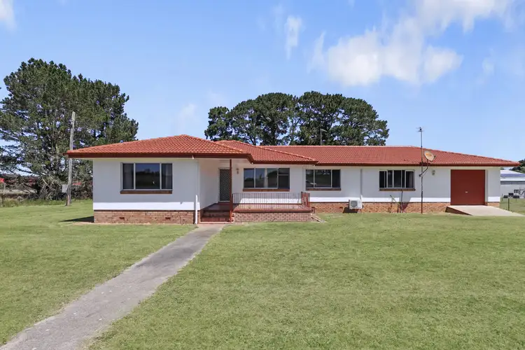 2504 Amiens Road, Pozieres QLD 4352