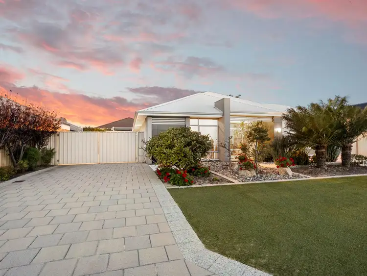 Second view of Homely house listing, 14 Cockatiel Way, Beeliar WA 6164