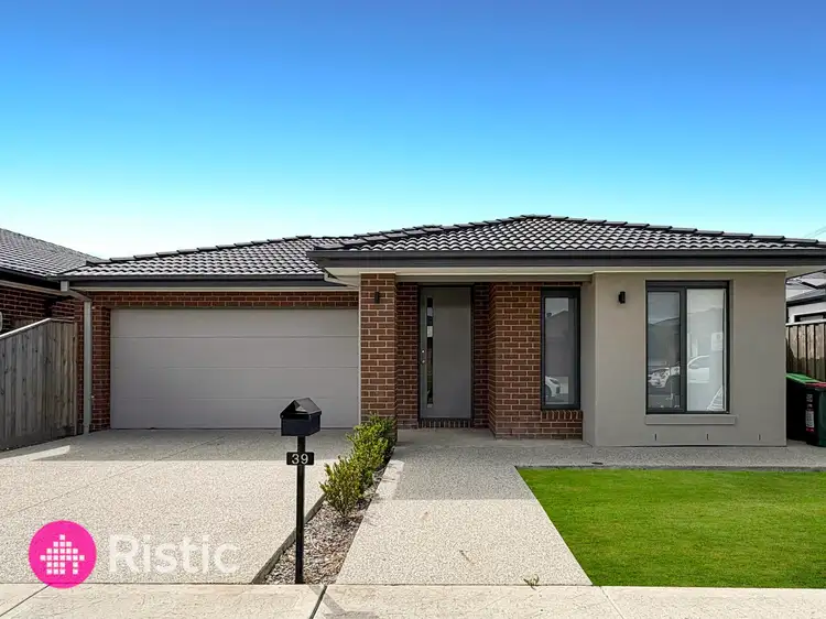 39 Nectar Street, Mickleham VIC 3064