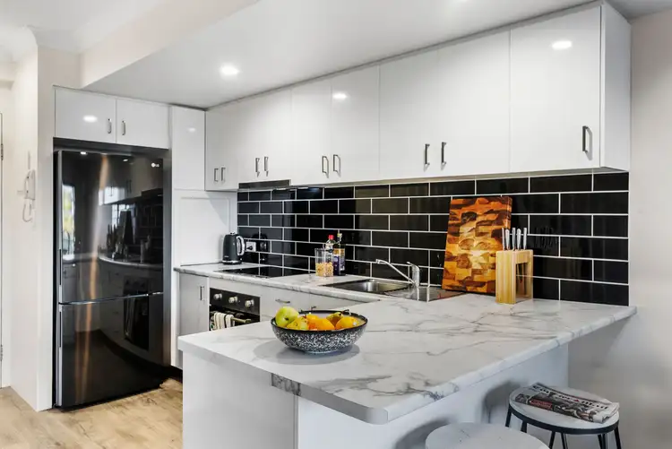 Second view of Homely unit listing, 5/5 Whytecliffe Street, Albion QLD 4010