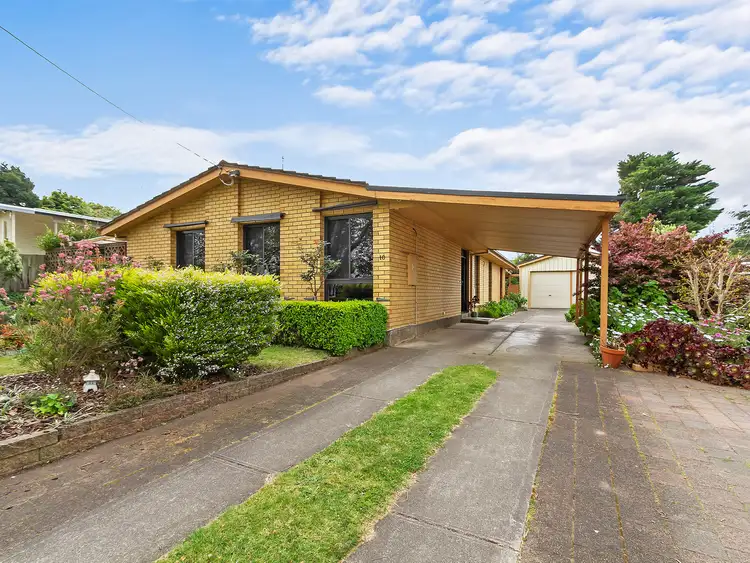 10 Edward Street, Maffra VIC 3860