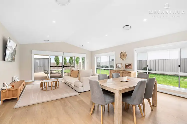 Second view of Homely house listing, 41 Valencia Drive, Gobbagombalin NSW 2650