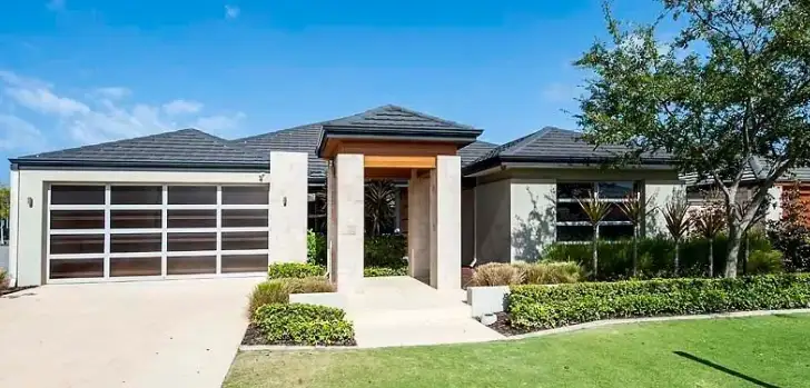 15 Jasper Way, Lakelands WA 6180