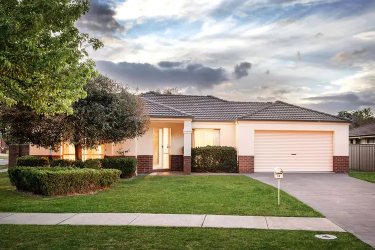 Second view of Homely house listing, 19 Ambrose Crescent, West Wodonga VIC 3690