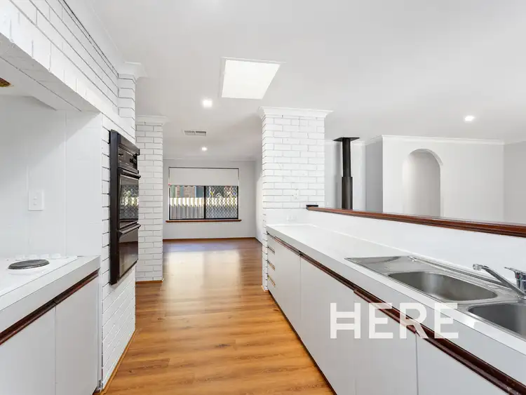 Fifth view of Homely house listing, 33 Farley Way, Bayswater WA 6053