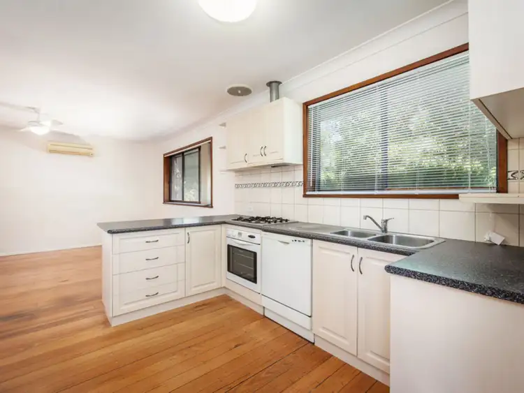Fifth view of Homely unit listing, 1/645 Keene Street, East Albury NSW 2640