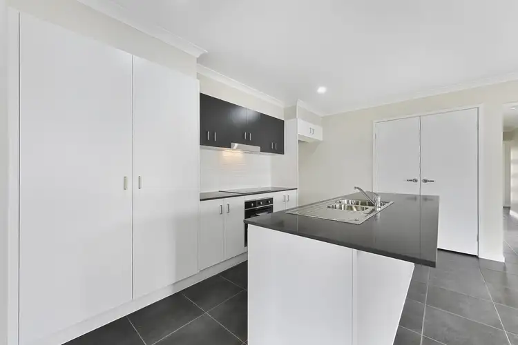 Fifth view of Homely semi-detached listing, 1/28 Ena Street, Cotswold Hills QLD 4350
