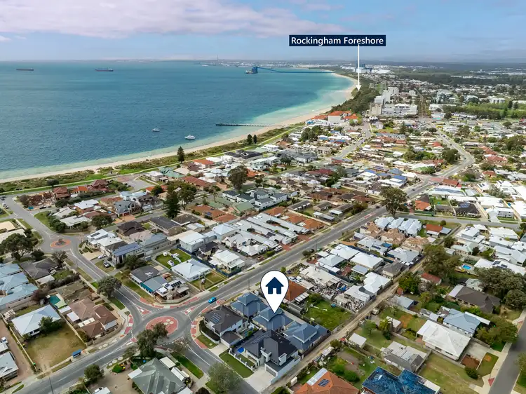 Fifth view of Homely townhouse listing, 2/107 Parkin Street, Rockingham WA 6168