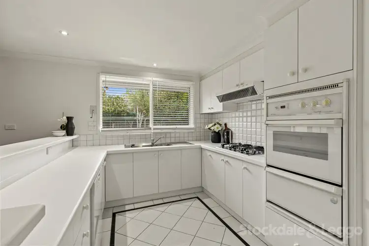 Sixth view of Homely house listing, 4 Le Gallienne Crescent, Mulgrave VIC 3170