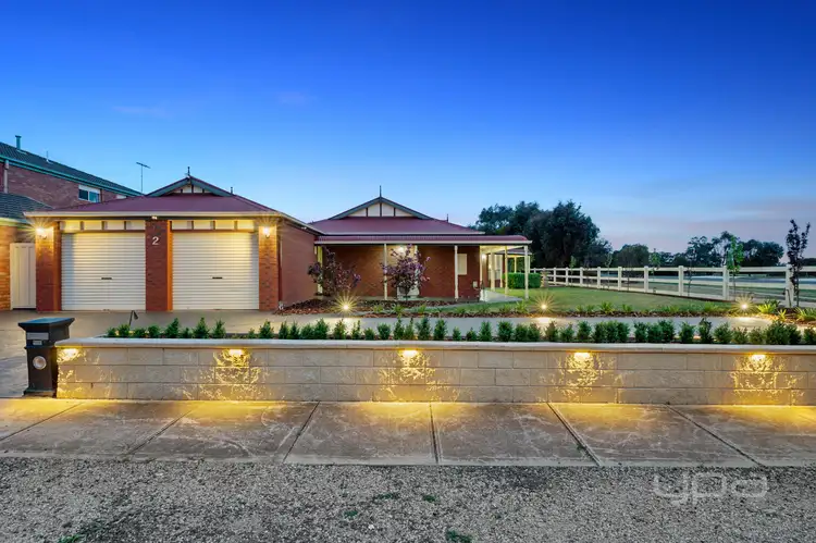 2 Gleneages Drive, Melton West VIC 3337