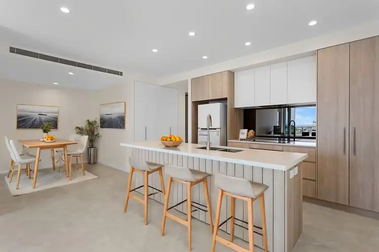 201/1 Tenth Avenue, Palm Beach QLD 4221