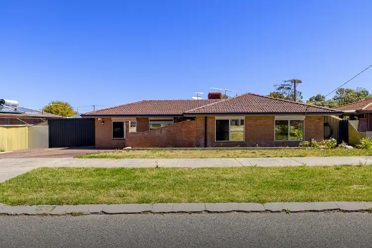 19 Kurrawa Street, Hillman WA 6168