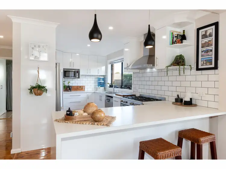 Third view of Homely house listing, 498 Parnall Street, Lavington NSW 2641