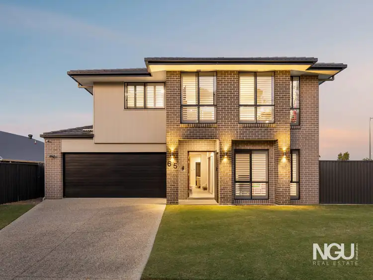 65 Creekwood Circuit, Spring Mountain QLD 4300